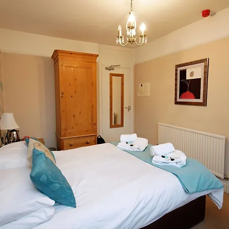 Devonshire Arms Hotel