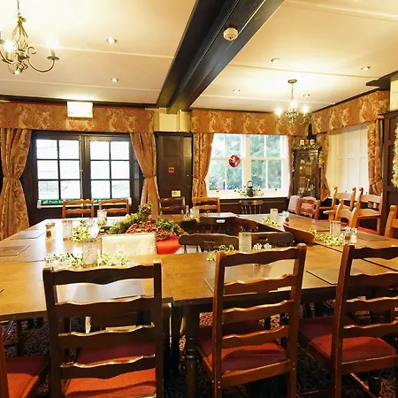 Devonshire Arms 2*